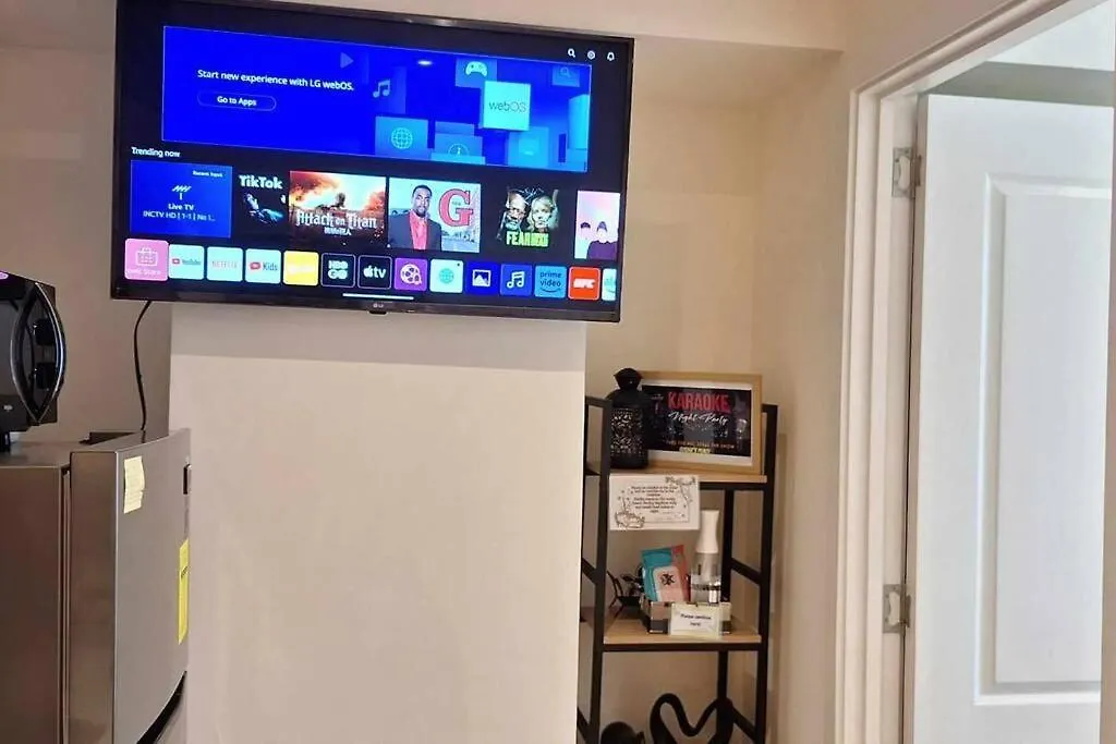 Resort Living 2Br Azure Urban Residences W/ Wi-Fi Paranaque City 0*,  Philippines