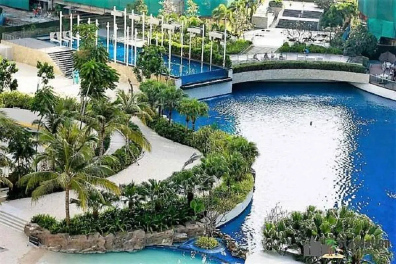 Resort Living 2Br Azure Urban Residences W/ Wi-Fi Paranaque City Philippines