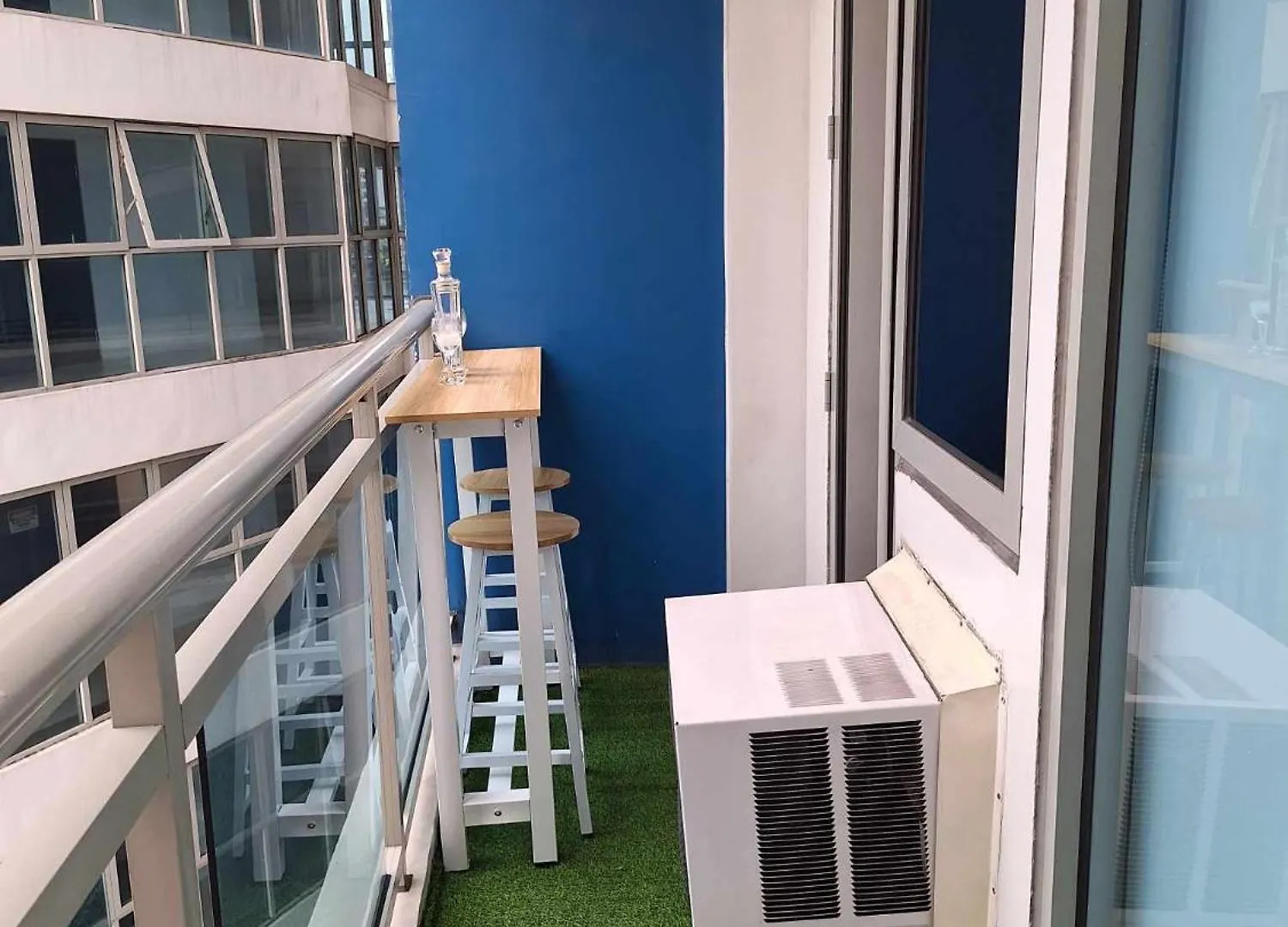 Resort Living 2Br Azure Urban Residences W/ Wi-Fi Paranaque City 0*,  Philippines