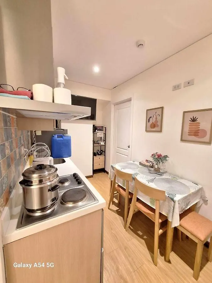 Resort Living 2Br Azure Urban Residences W/ Wi-Fi Paranaque City Philippines